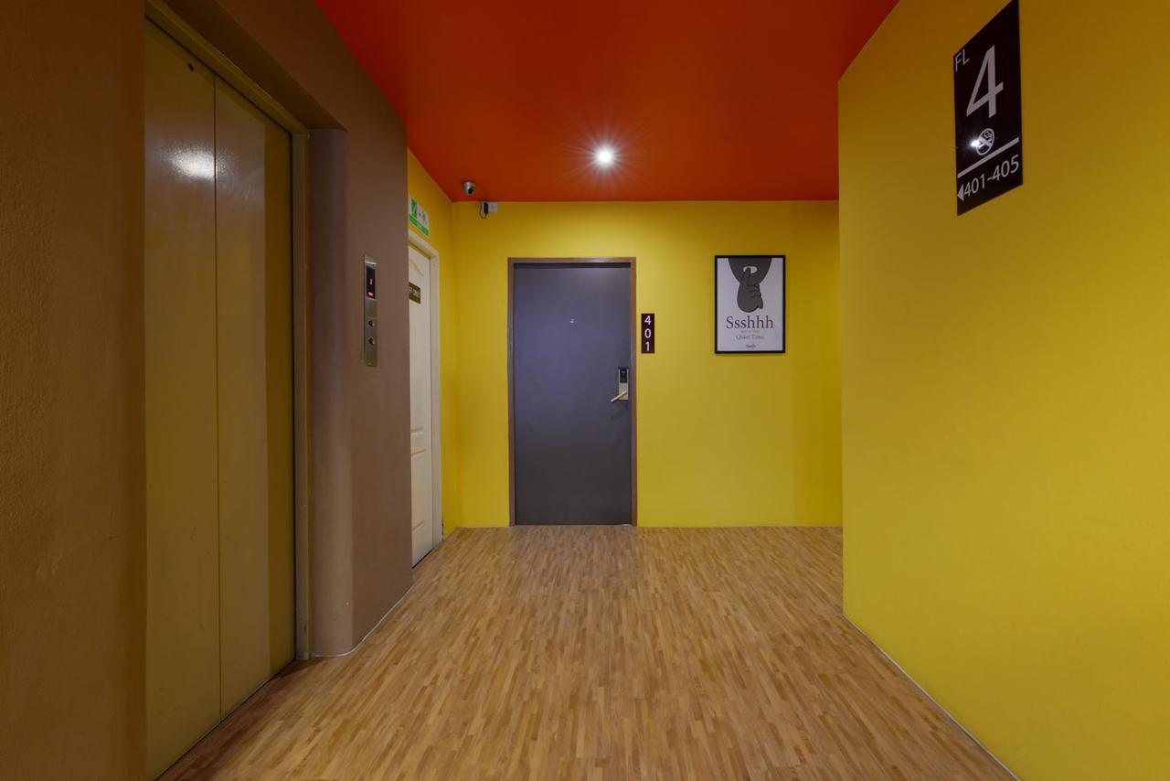 Studio Asoke Bangkok Kültér fotó
