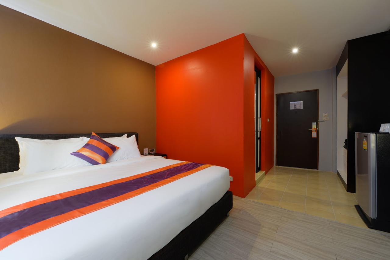 Studio Asoke Bangkok Kültér fotó