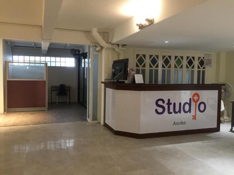Studio Asoke Bangkok Kültér fotó
